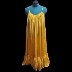 Women's Flowy Spaghetti strap  Maxi Size L NWT